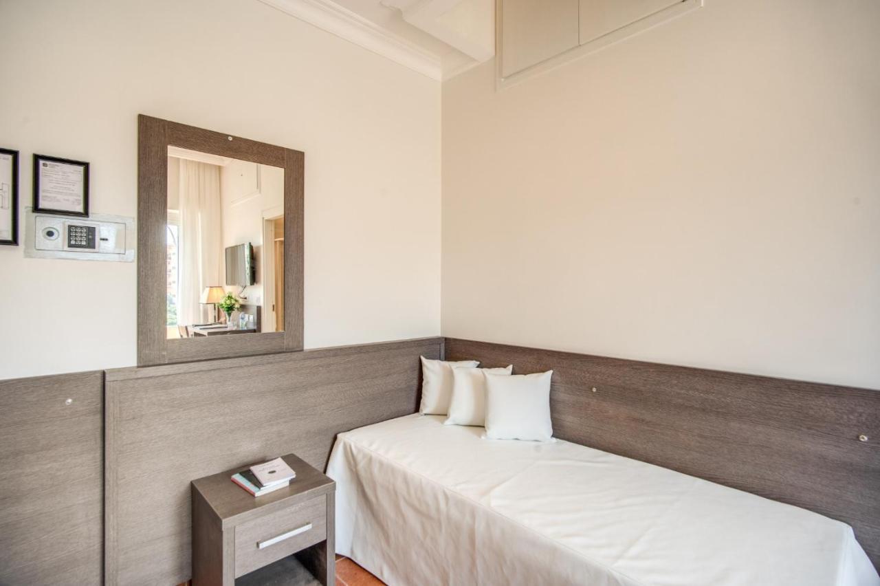 Hotel Mirti Rome Exterior photo