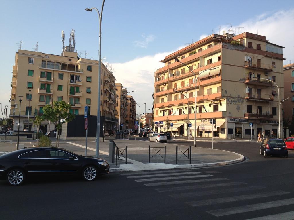 Hotel Mirti Rome Exterior photo